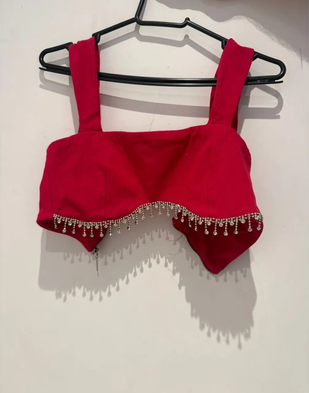 CROPPED/ TOP COM STRASS