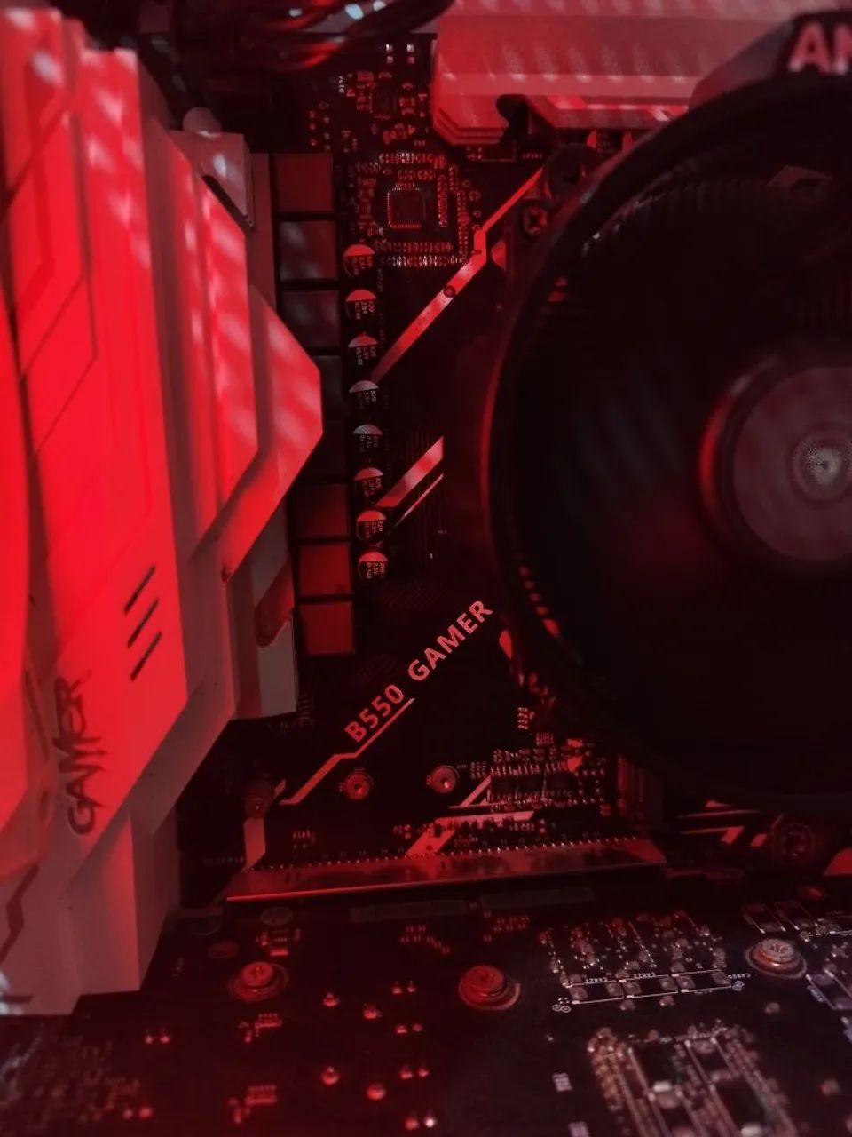 Placa mãe B550 PRO GAMING GALAX ARGB - Foto 5