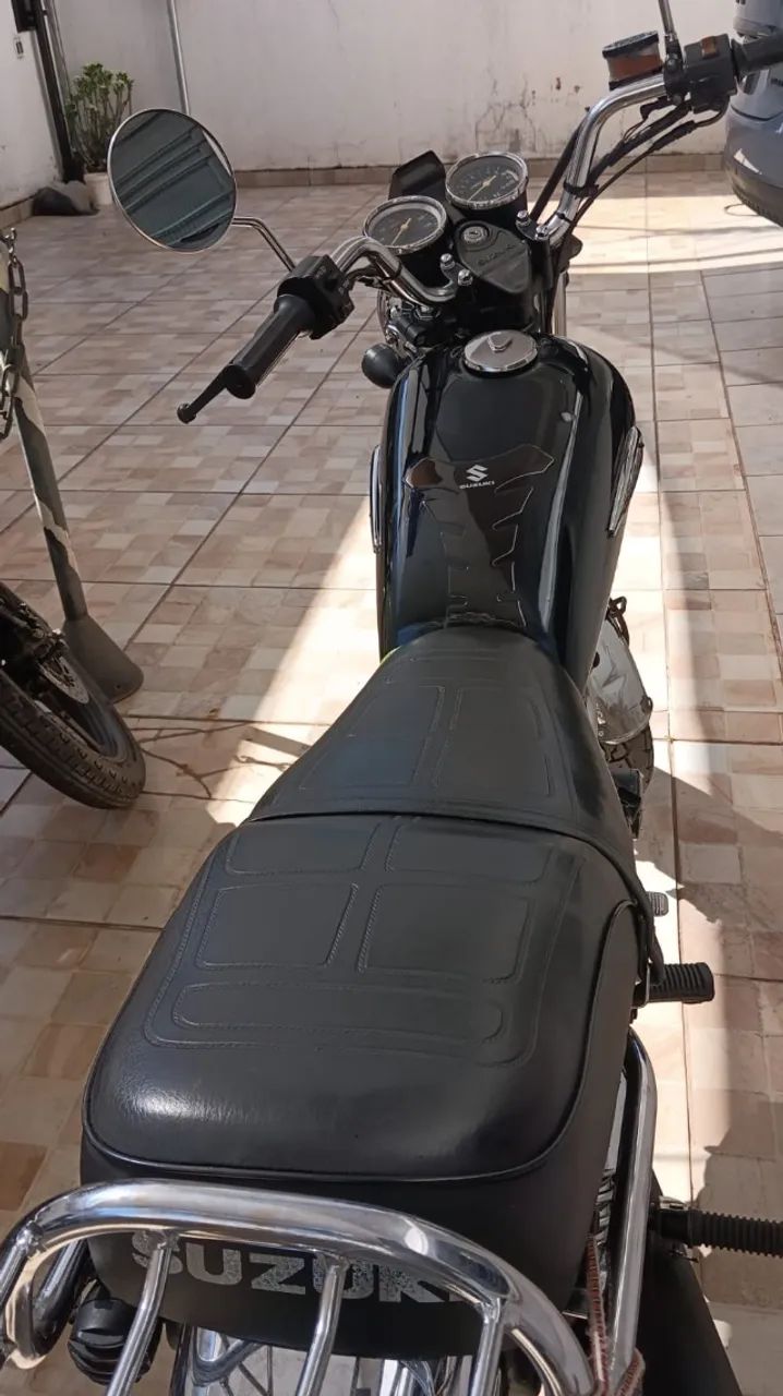 INTRUDER 125  - Foto 5