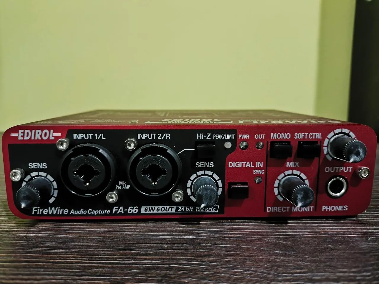 Interface de audio Roland edirol FA 66 - Foto 2