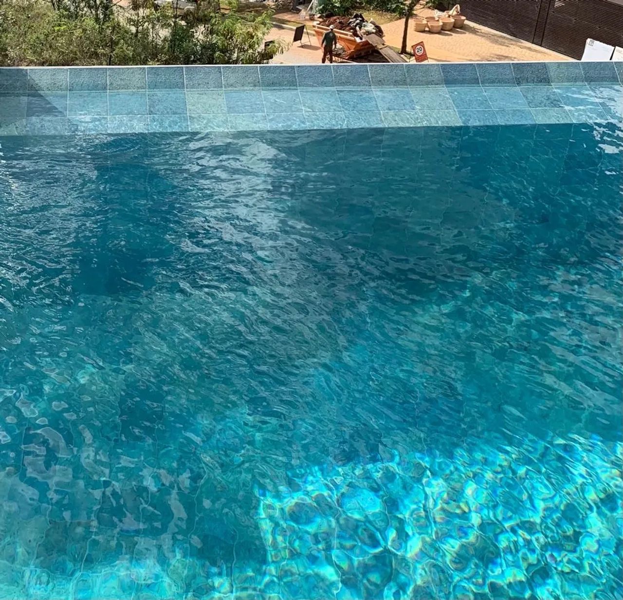 Cerâmica Barlavento Caribbean - revestimento Piscina 435689800315719681