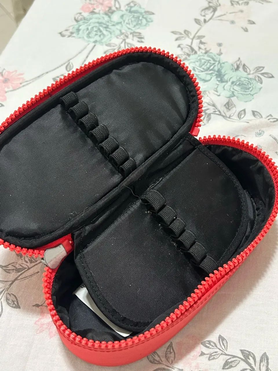 estojo kipling original aceito ofertas - Foto 2