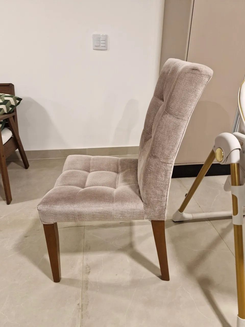 Vendo 14 cadeiras estofadas - Foto 3