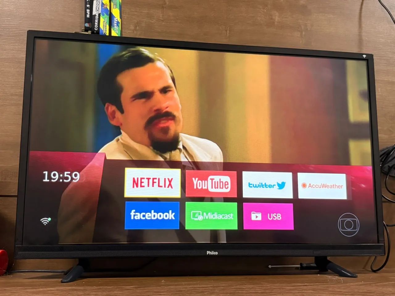 Vendo TV Philco Smart 32P