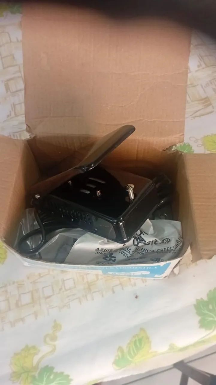 Máquina de costura  - Foto 3