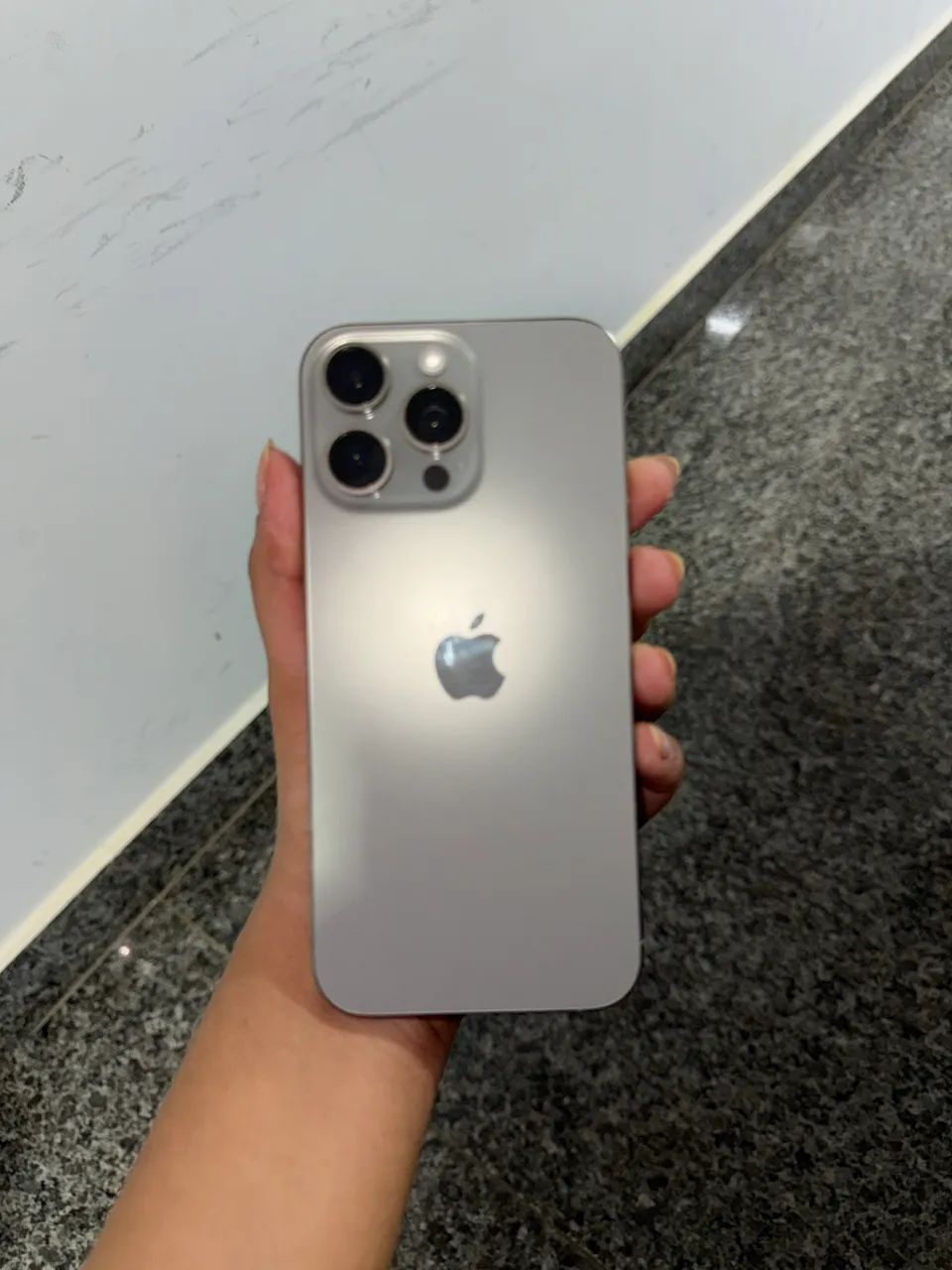 iPhone 16 Pro Max 256g  - Foto 2