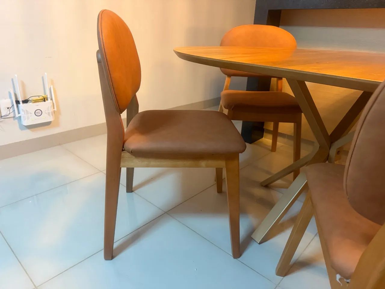 Vende-se belíssimo conjunto de mesa de jantar. - Foto 2