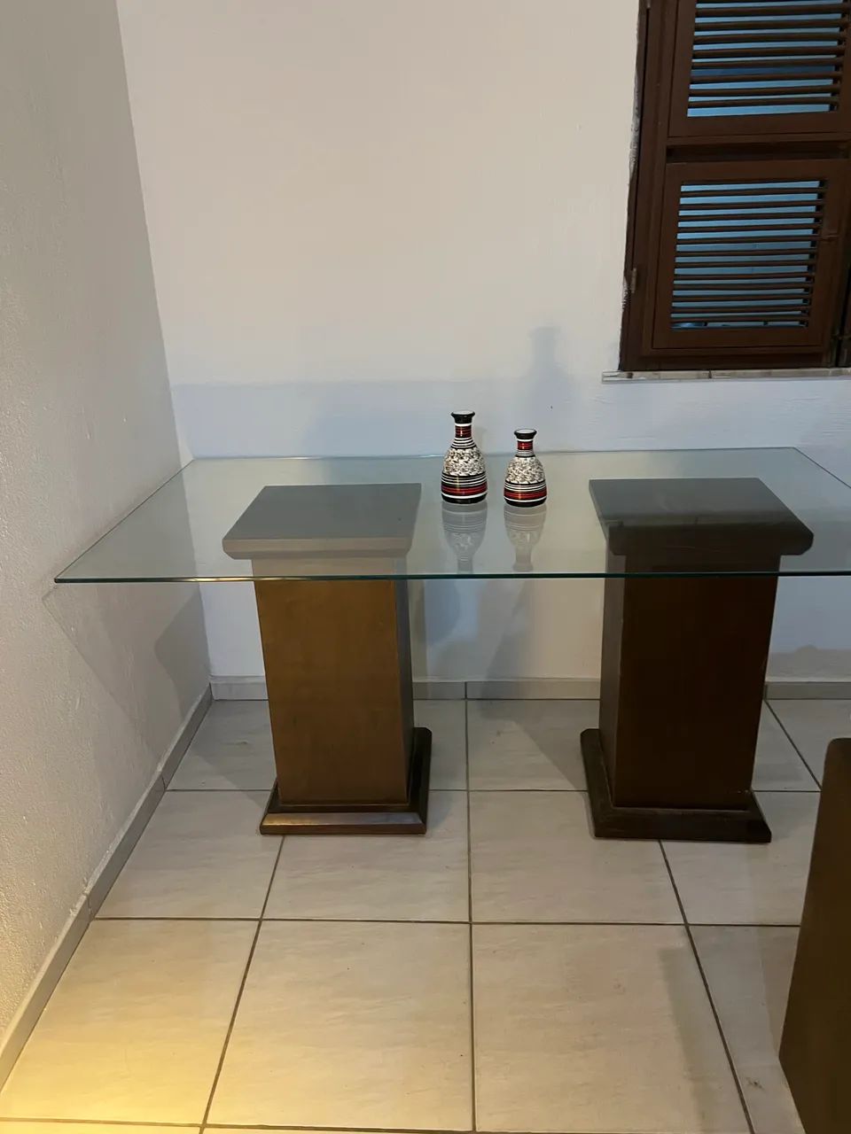 Vendo mesa de vidro de 6 lugares  - Foto 5