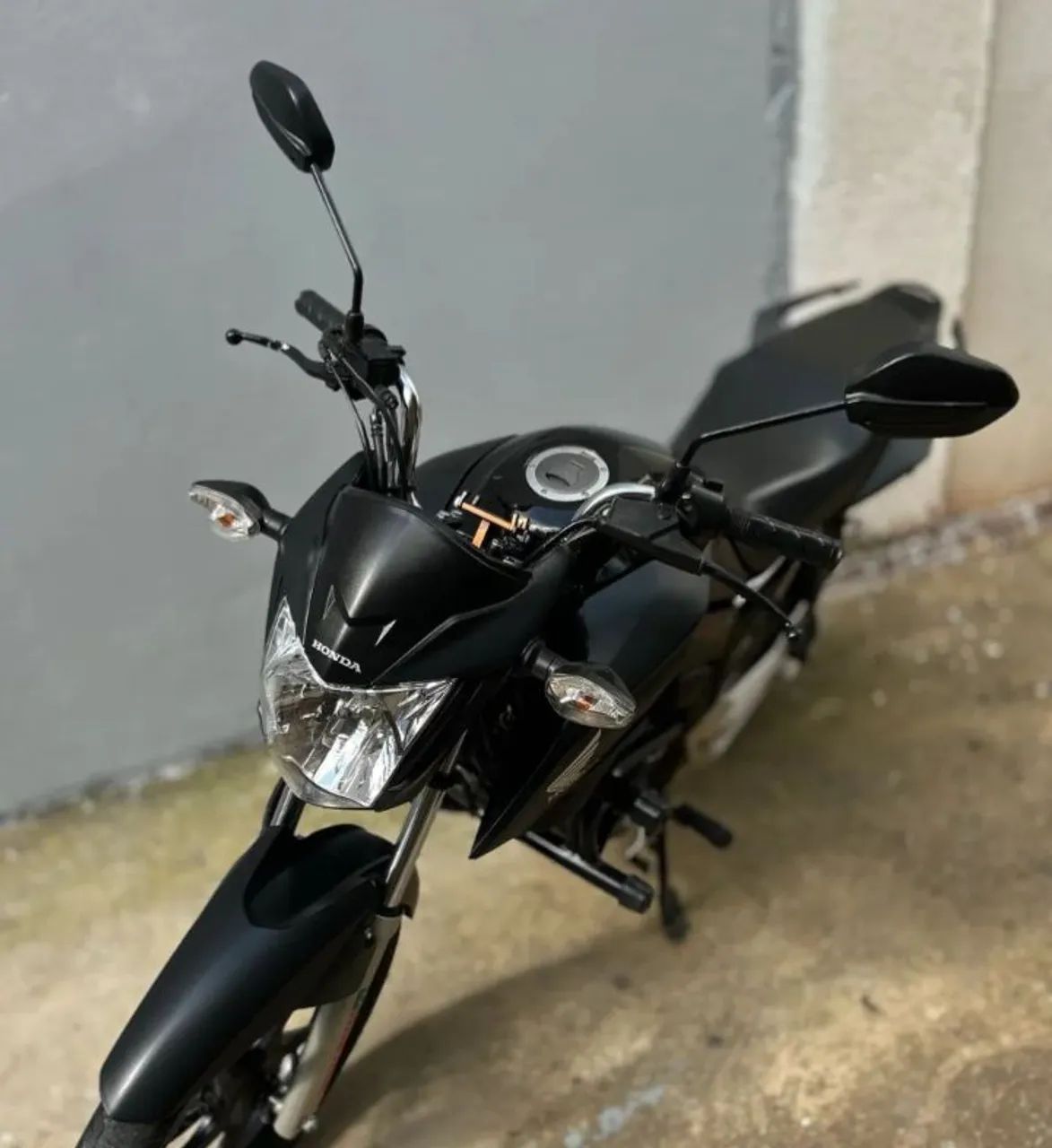 Titan 2015 160