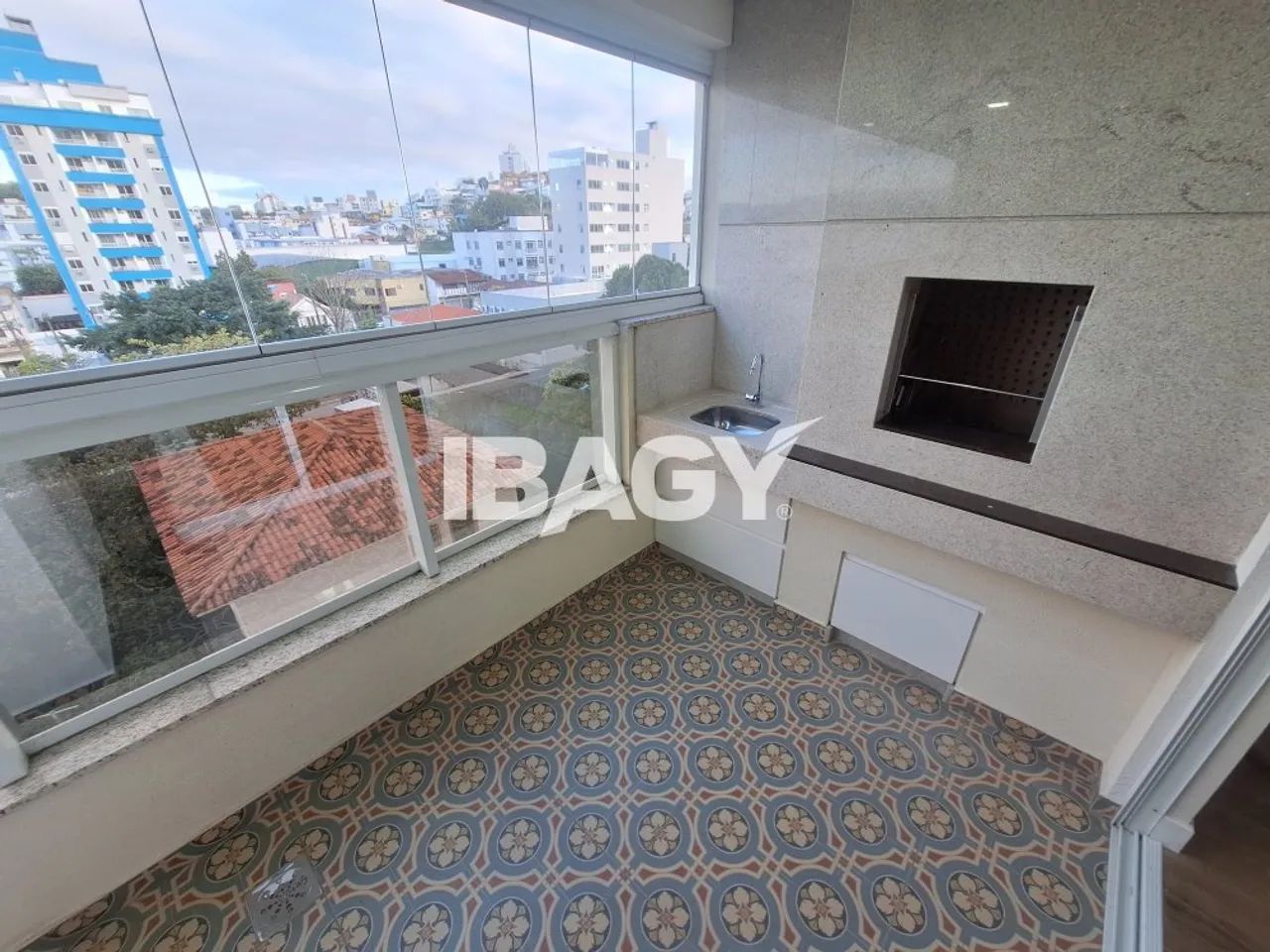 Excelente Apartamento 4 dormitório(s) em Estreito - Florianópolis - Foto 5