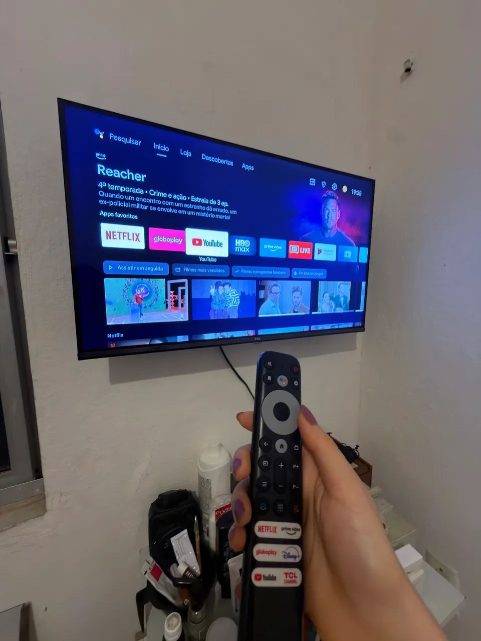 Tv TCL SMART 32 - Perfeito estado - Foto 2