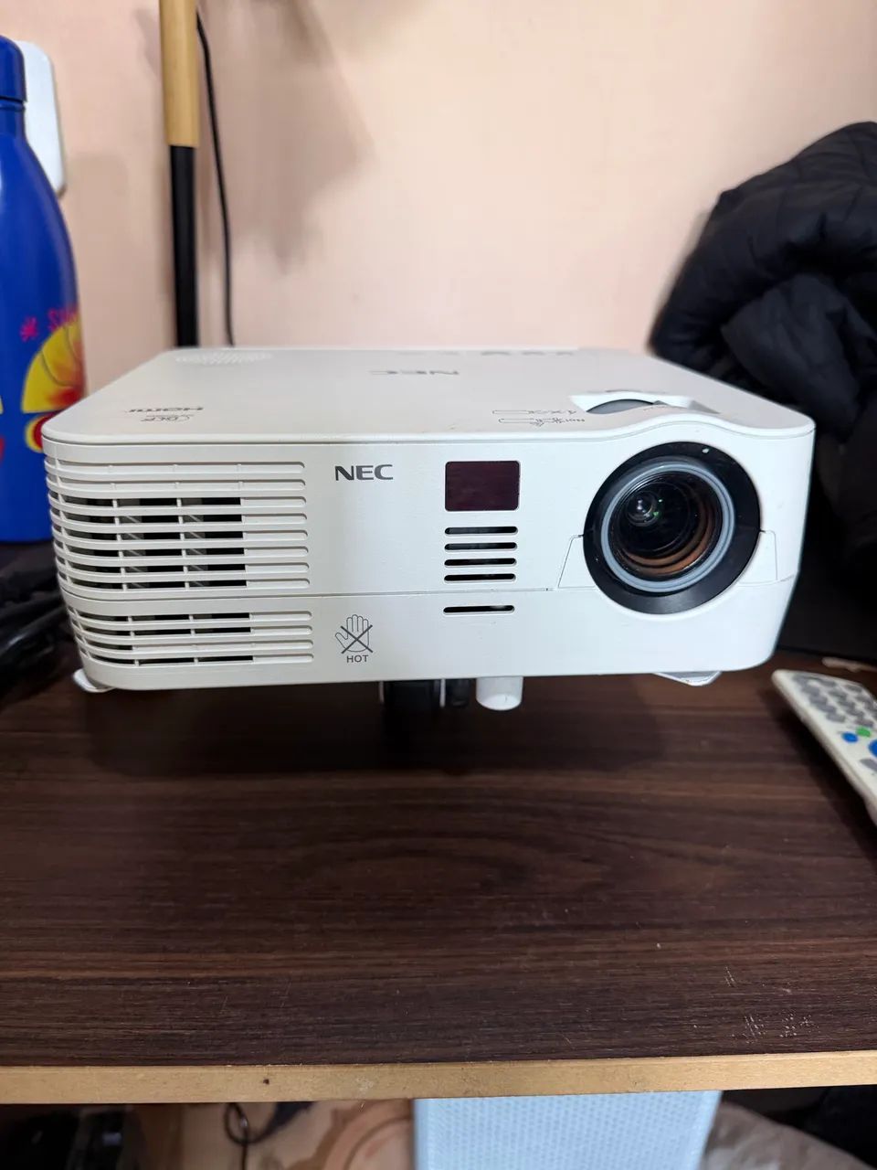 Projetor NEC VE282 funcionando perfeitamente 