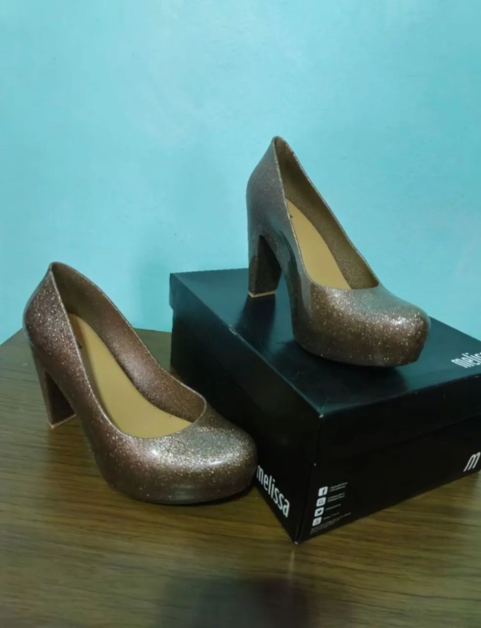 MELISSA -37 (BEGE/GLITER)