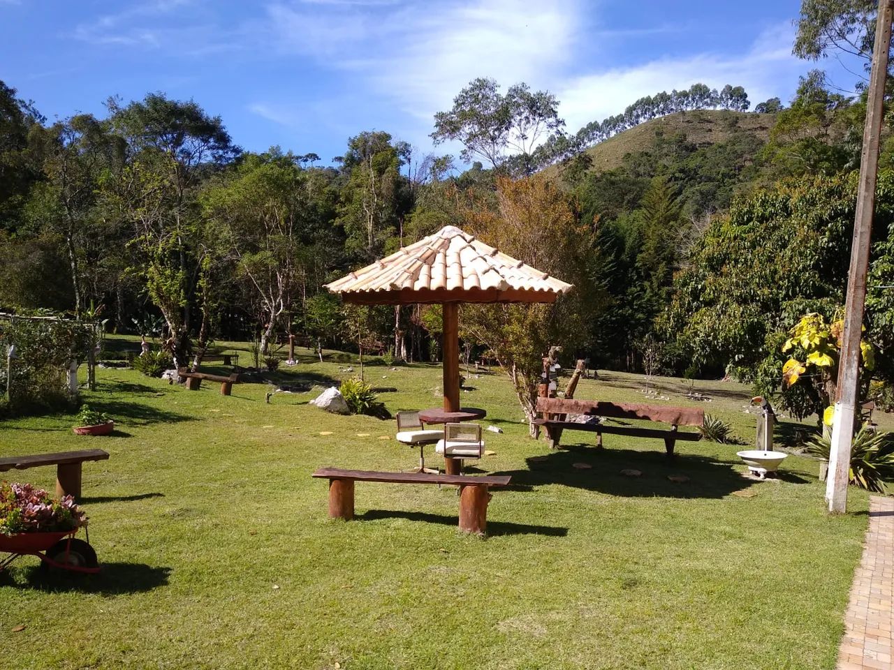 SITIO COM 2.5 ALQUEIRES EM SÃO LUIZ DO PARAITINGA SP - Foto 3