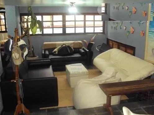 Mansão em Camboinhas à venda