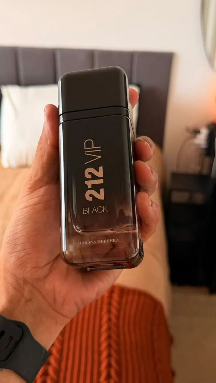 Perfume 212 vip Black 