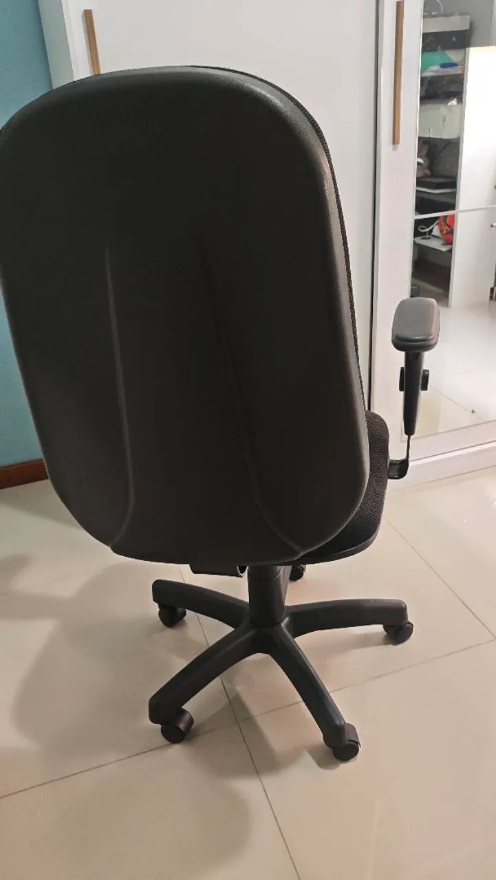 Cadeira Presidente - Foto 4