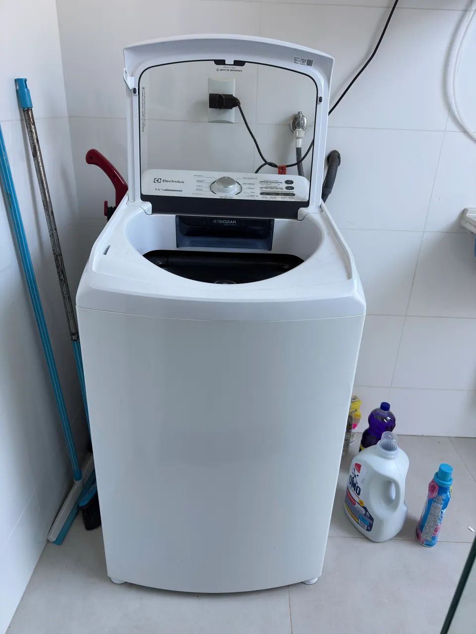 VENDE-SE LAVADORA DE ROUPA 