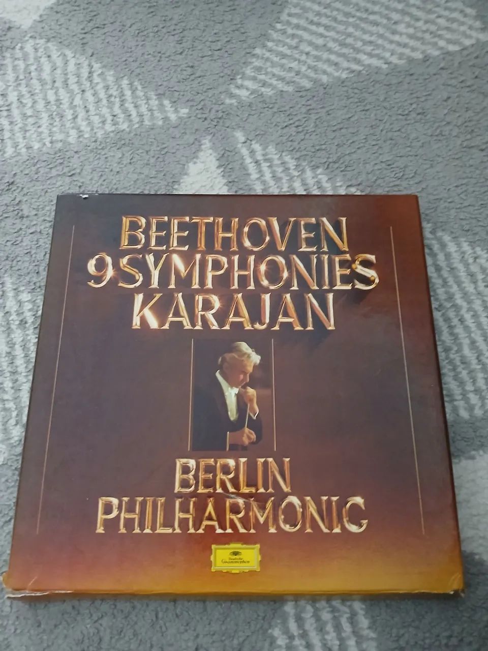 sin9209様　ミラノ　1本 Box 8 LPs Beethoven: As 9 Sinfonias - Karajan / Berlim