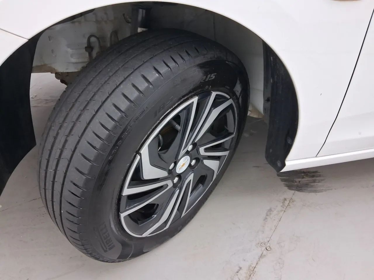 Chevrolet Onix Activ 1.4 8V Flex Aut. 4P, foto 11 de 18