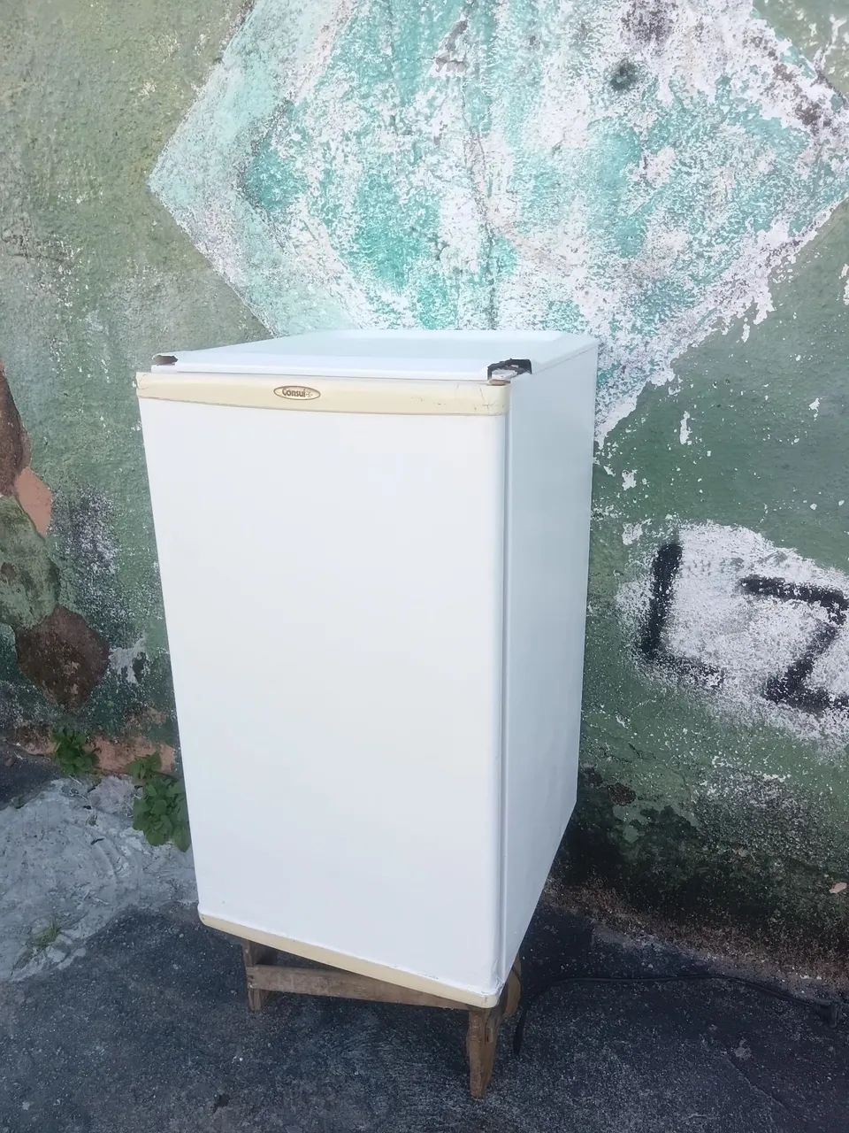 Frigibar Cônsul 120 Litros 