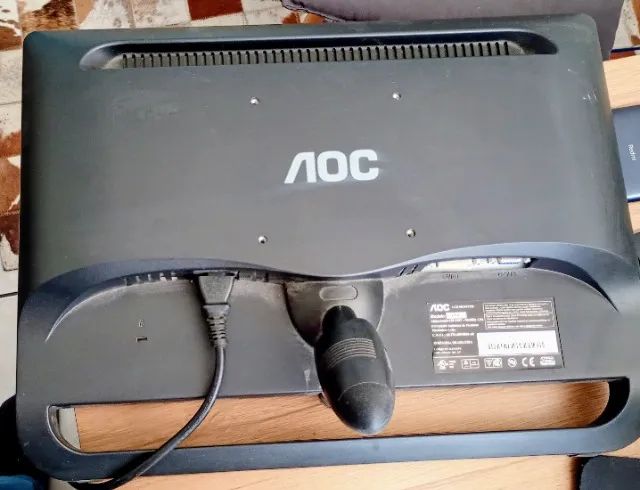 Monitor AOC 18.5" F19L 60Hz | VGA + DVI | Funcionando Perfeitamente - Foto 3