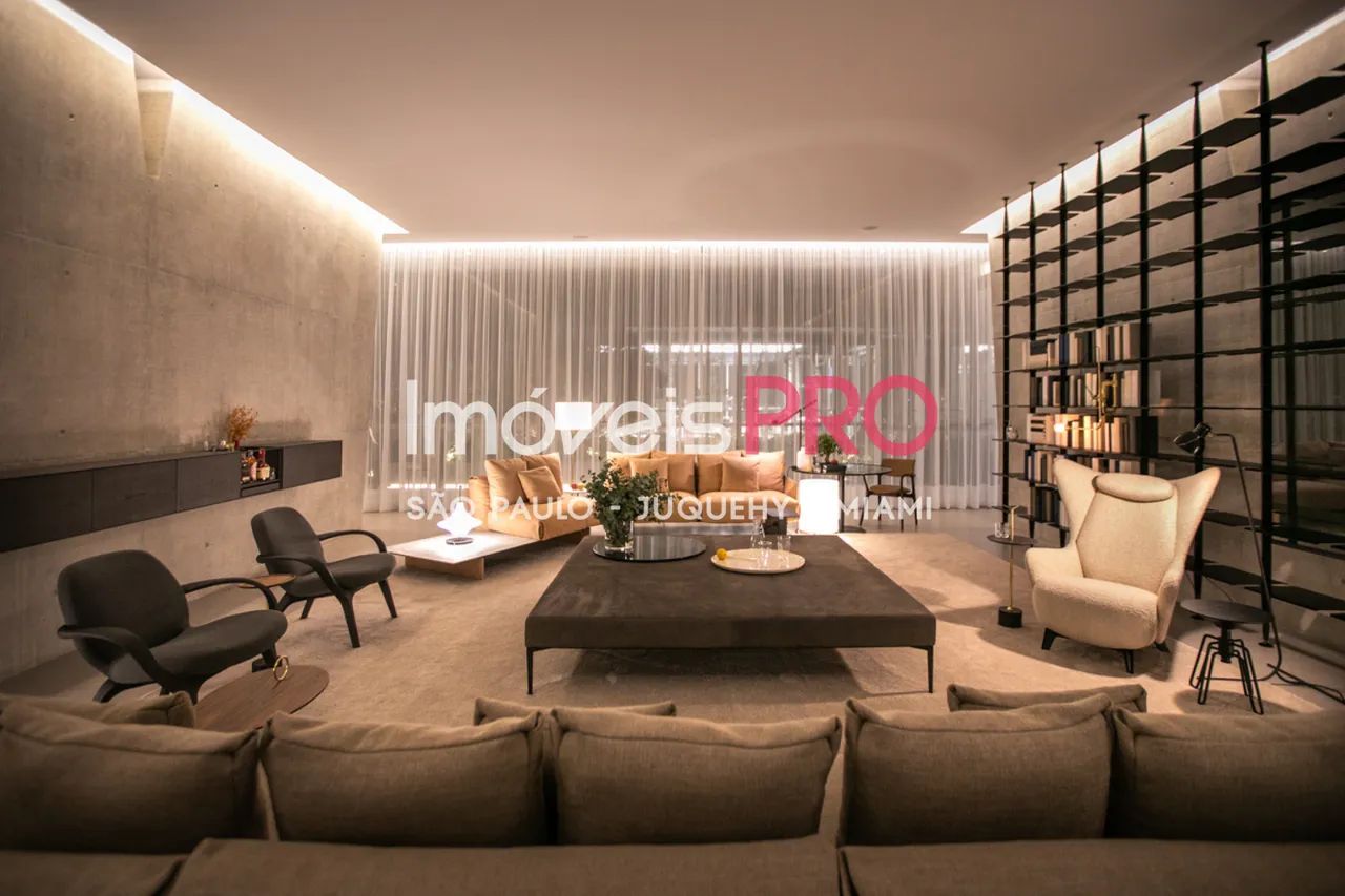 Cobertura com 417m² e 3 suítes e 6 vagas no Itaim