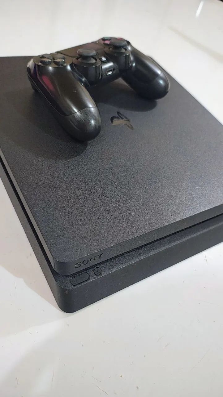 Vendo PS4 1tb slim - Foto 2