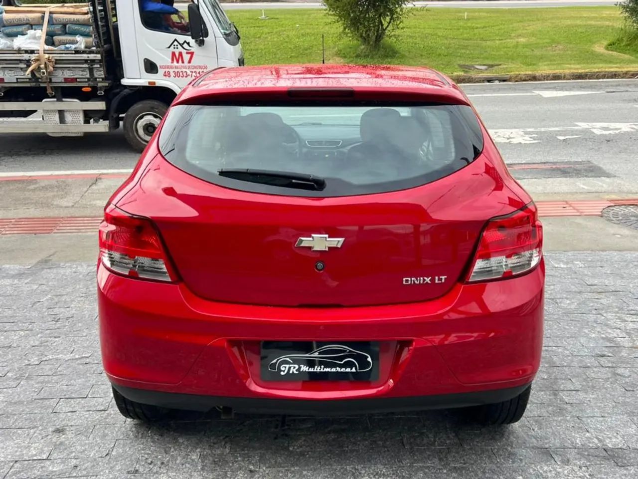 Chevrolet Onix Hatch 1.0 12V Flex Mec. 4P 2013 - Foto 4