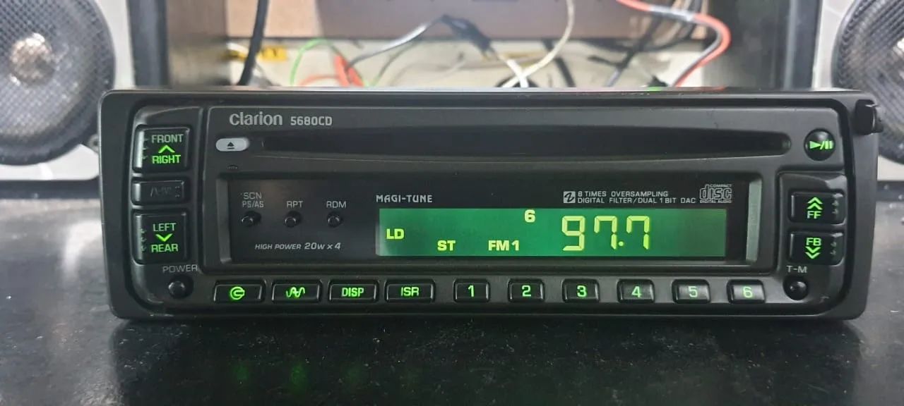CD Player Clarion 5680 - Foto 2