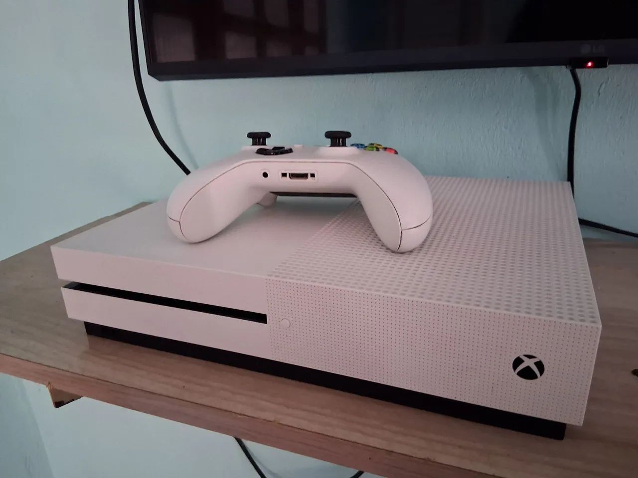 Xbox One S