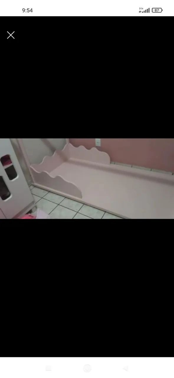 Vendo Cama montessoriana rosa em perfeito estado de uso - Foto 2