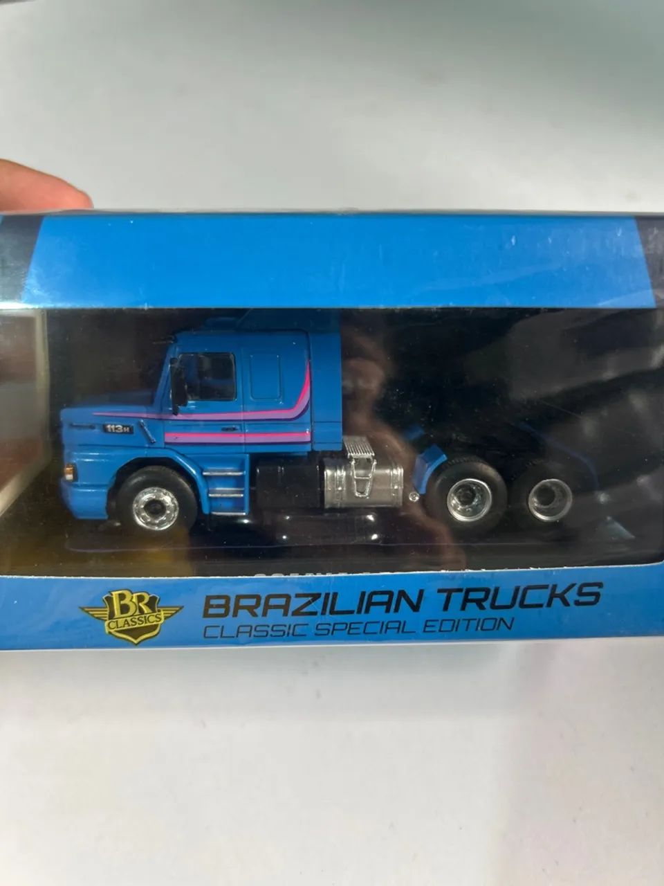 Caminhão Scania 113H Azul - 1:64 - Br Classics - Foto 3