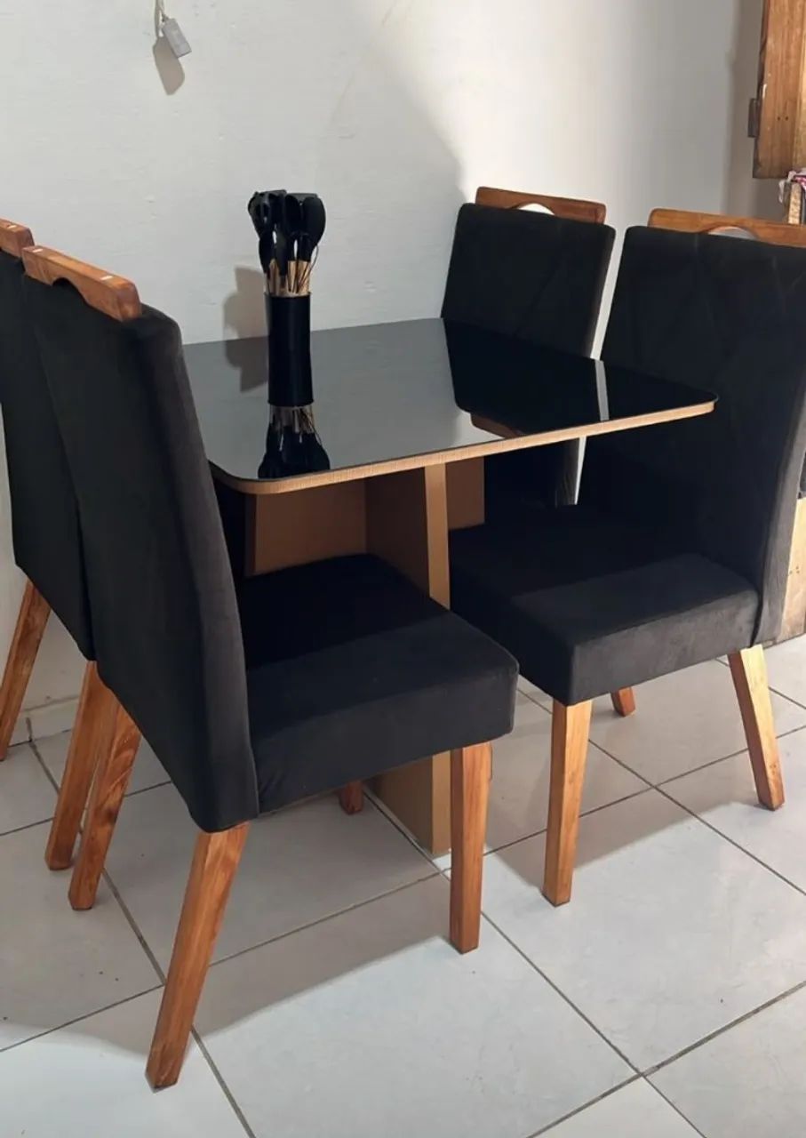 MESA DE JANTAR EM PROMOÇÃO 