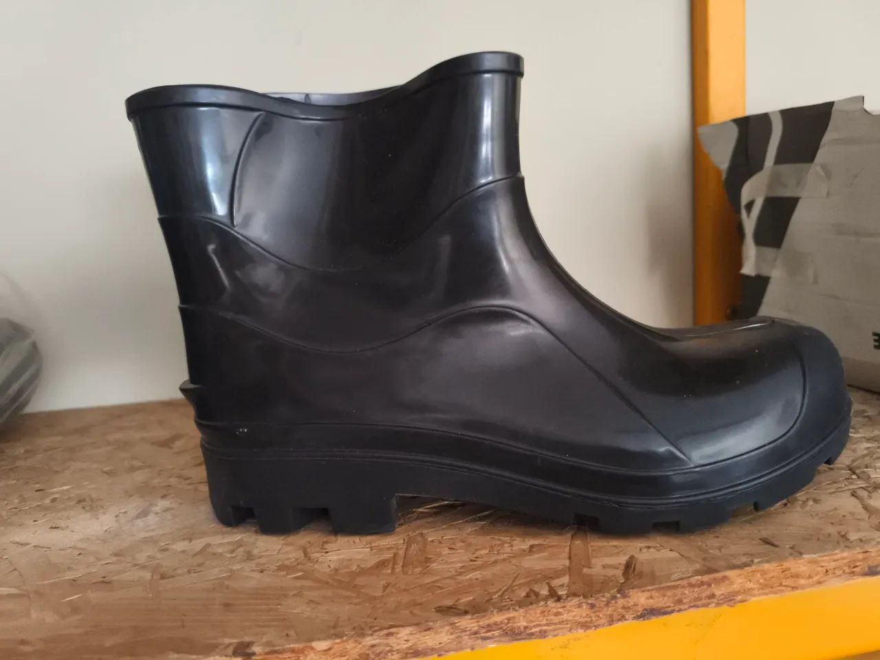 Bota PVC CANO CURTO 35
