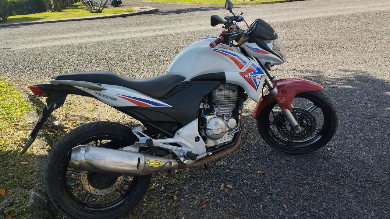 CB 300 2012 - Foto 2