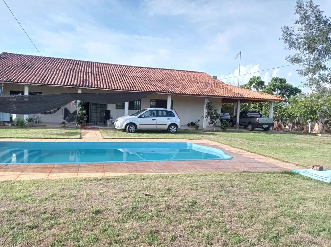 CHÁCARA DE LAZER COM POÇO ARTESIANO,PISTA DE BOCHA E PISCINA