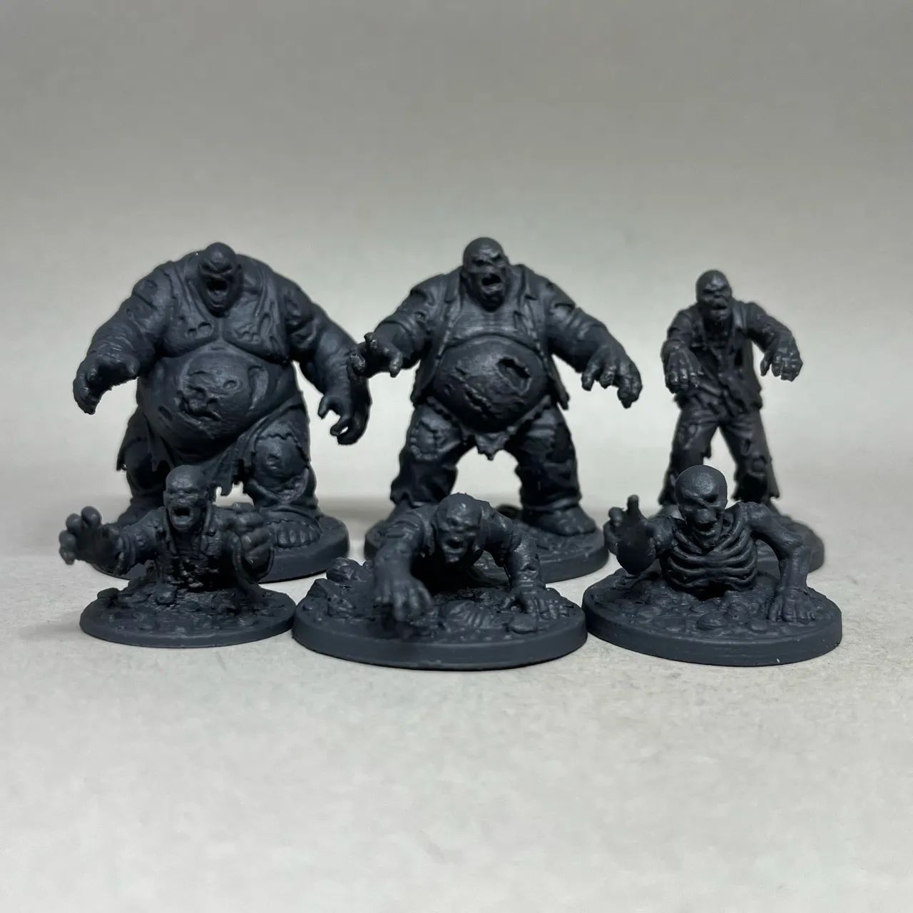 Kit 6 Miniaturas Zumbis RPG de Mesa Impressão 3D