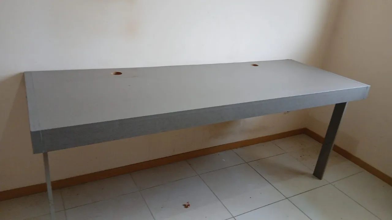 Mesa de escritório para doação  - Foto 2