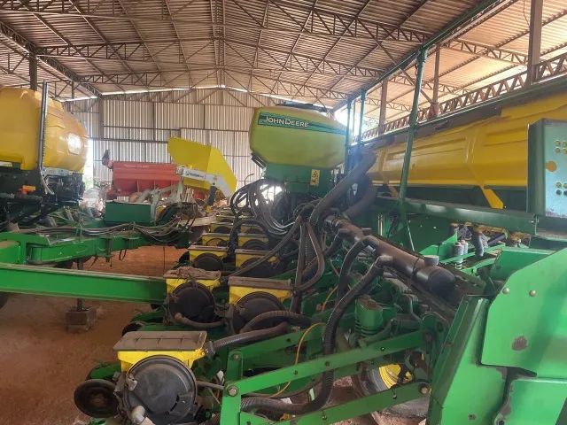 Plantadeira John Deere Modelo 2134 30 linhas Ano 2018 - Foto 3