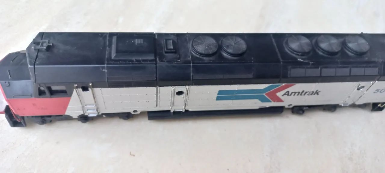 Locomotiva Amtrak FP45 escala HO  - Foto 3