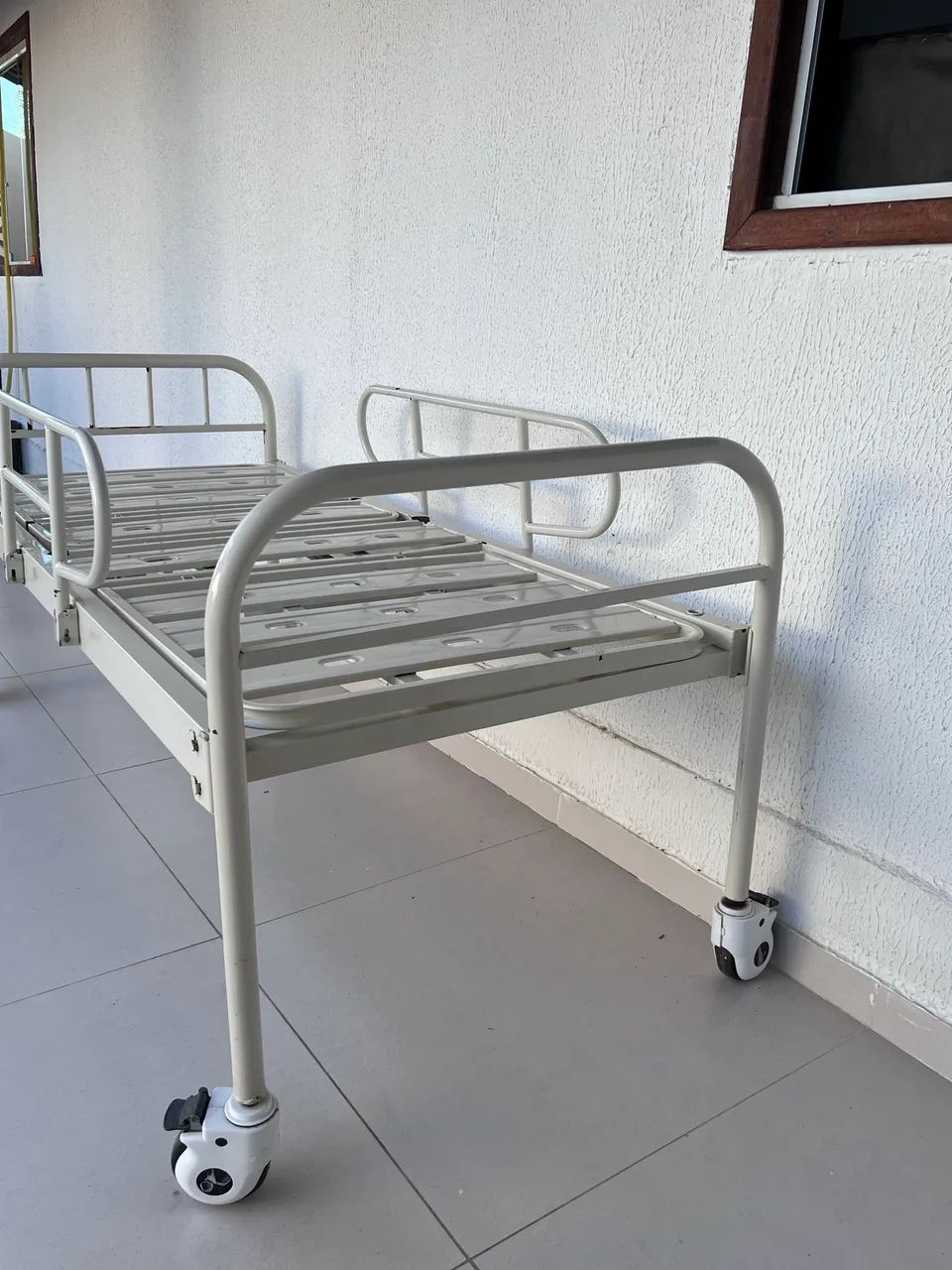 Cama hospitalar  - Foto 3