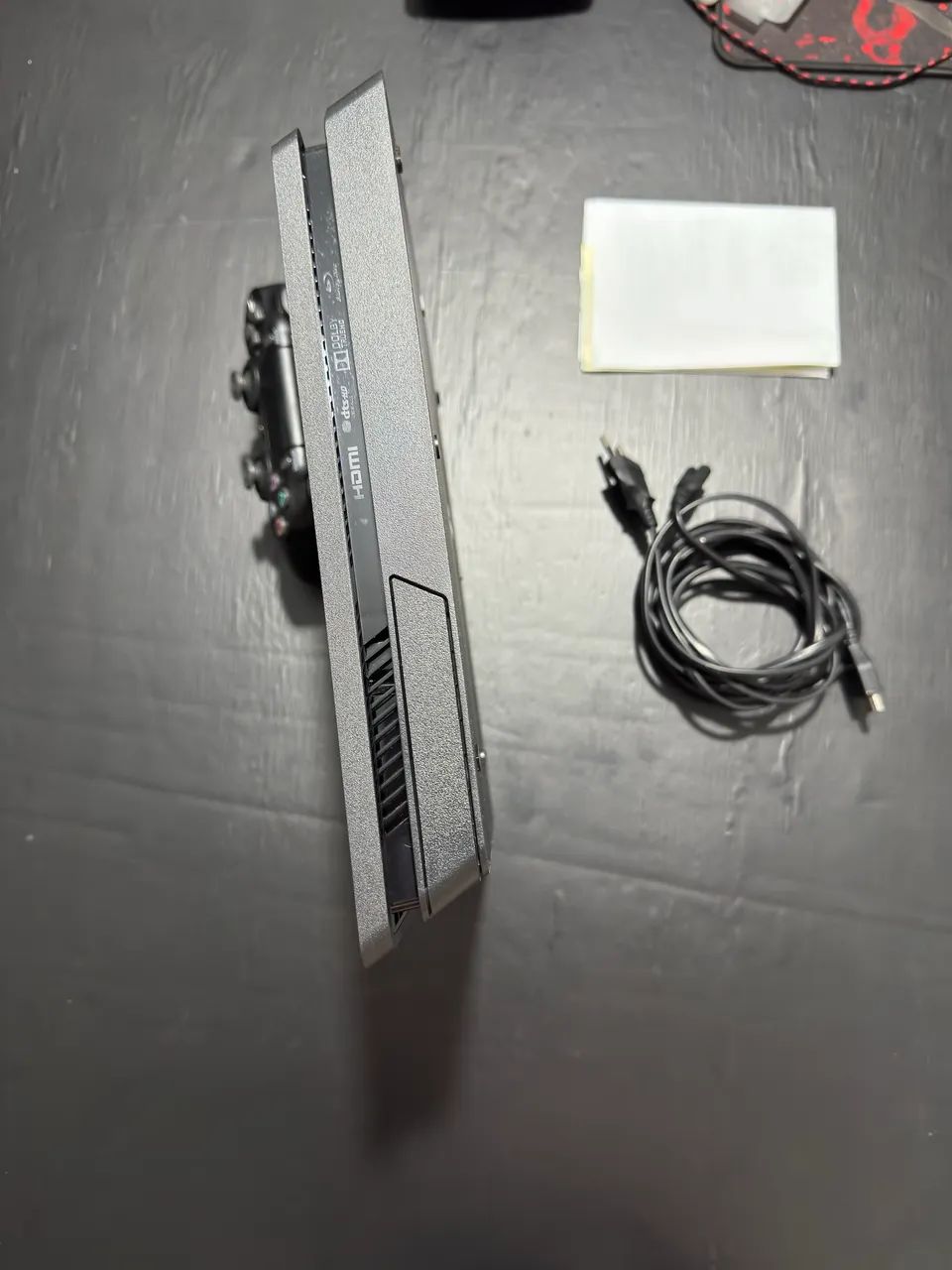 PS4 1TB ESTADO DE NOVO - Foto 4