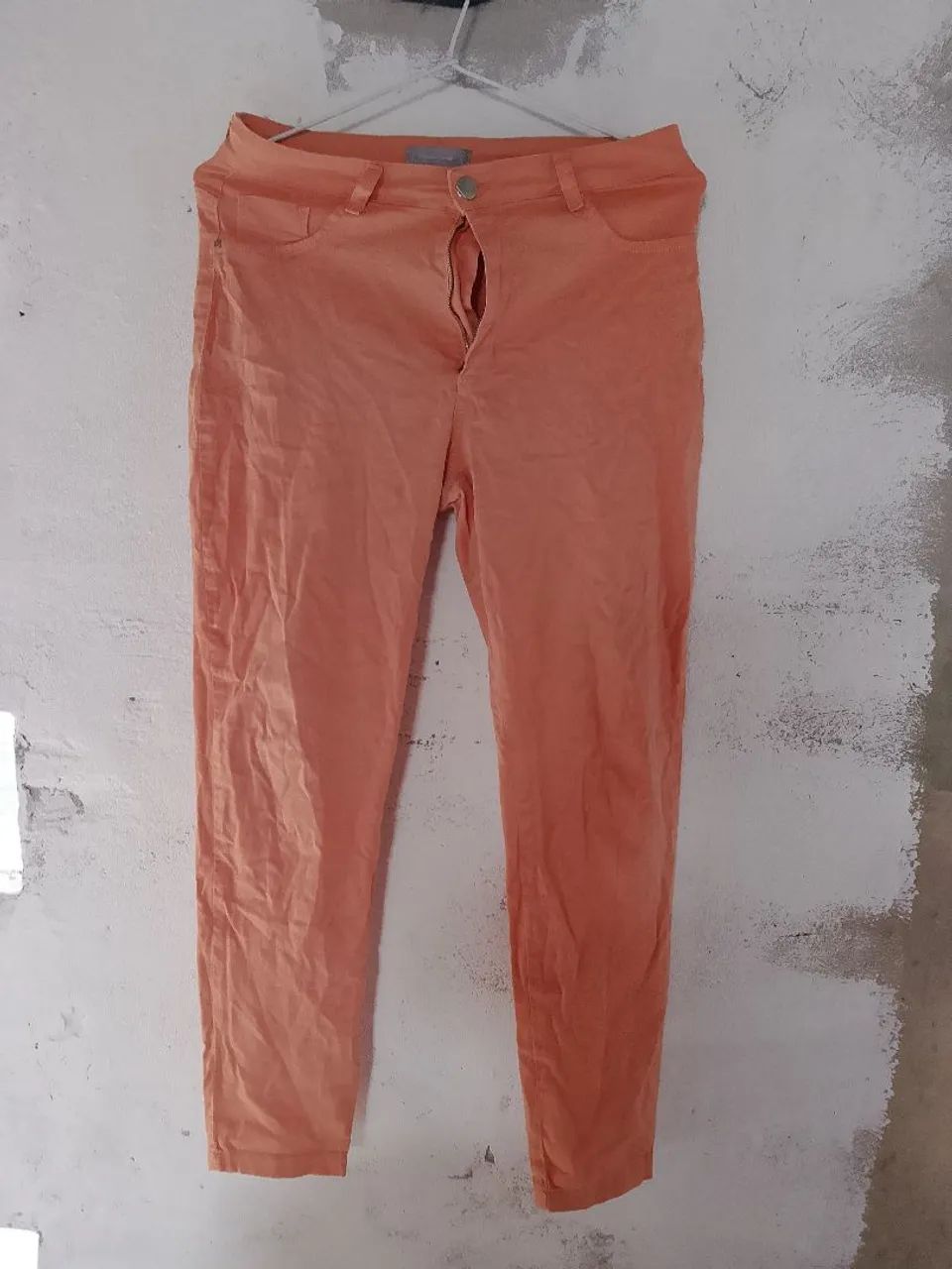 Vende se calça jeans 