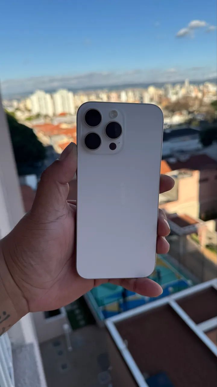 iPhone 16 Pro Max - Foto 5