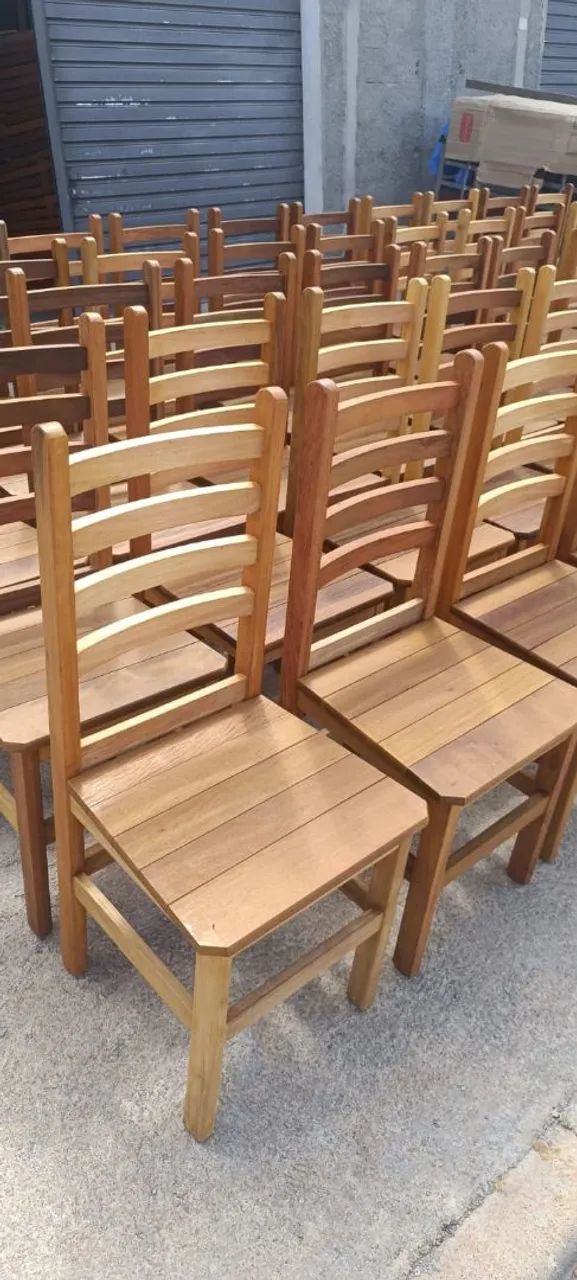 Cadeiras de madeira maciça ANATOMICAS $ 240,00 cada-Novas. Com 1 demão de verniz. - Foto 6