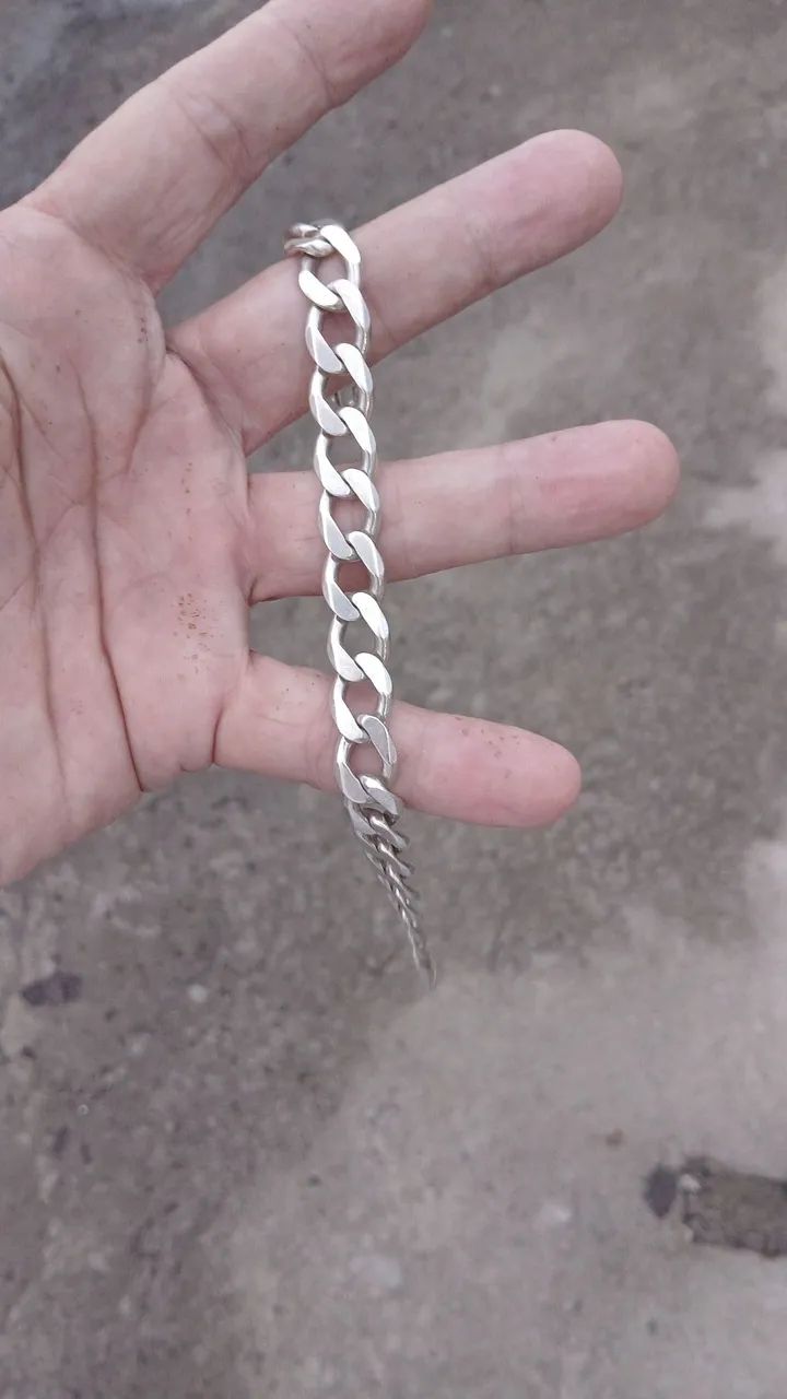 Linda pulseira de prata 