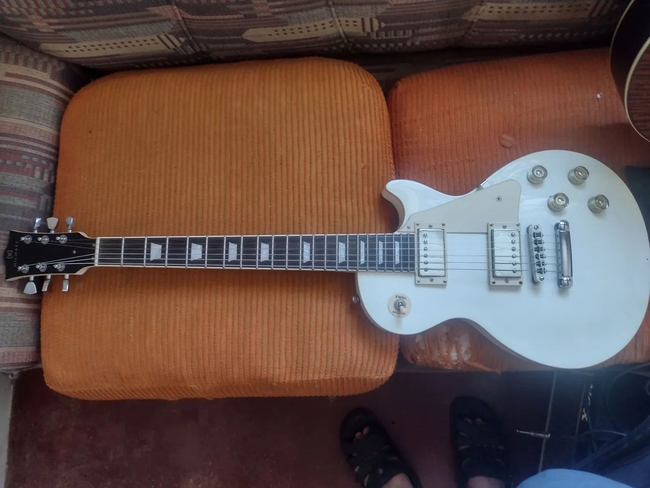 Guitarra- Michael - Foto 5