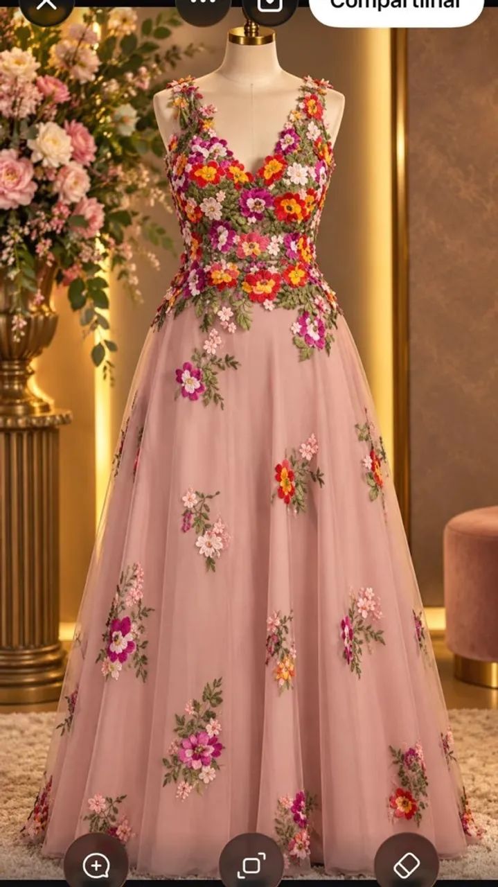 Vestido de festa feito a mão 