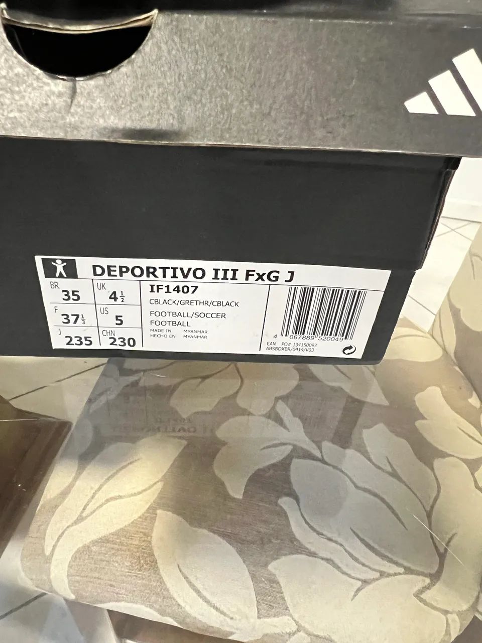 CHUTEIRAS NIKE E ADIDAS N35 - Foto 5